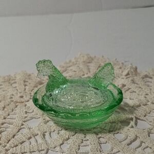Lime Green Glass Hen on Nest Mini Salt Cellar Dish